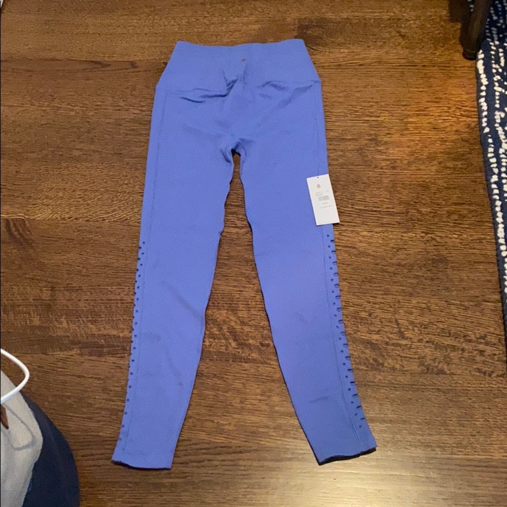 SG  Beach Blue Amor Tank and Self Love Leggings - Picture 5 of 12